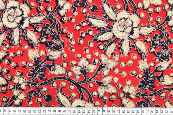 Batik stof blomster rød 3