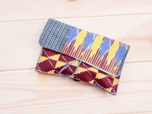 Sewing your own tobacco pouch from African fabric